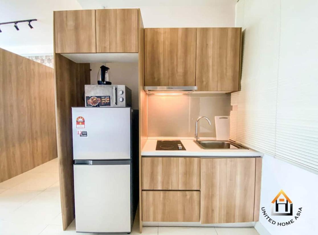 ג'והור בהרו Palazio Serviced Apartments By Jk Home מראה חיצוני תמונה
