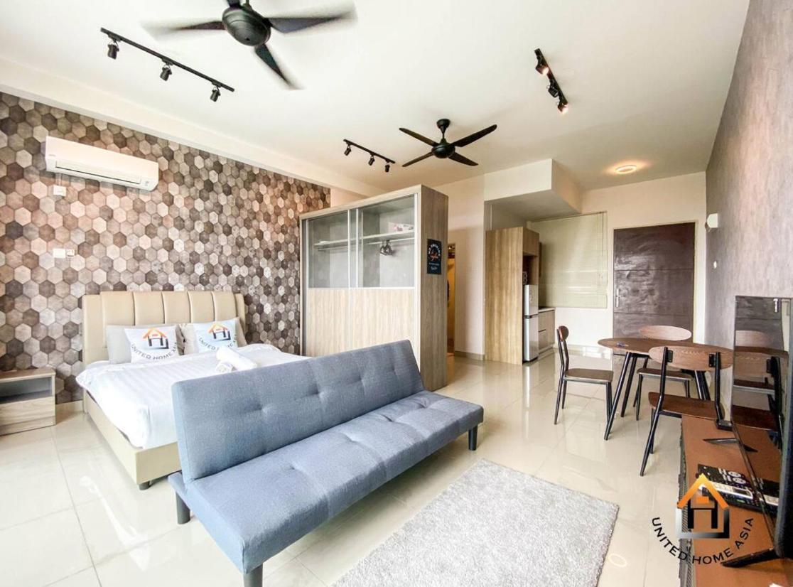 ג'והור בהרו Palazio Serviced Apartments By Jk Home מראה חיצוני תמונה