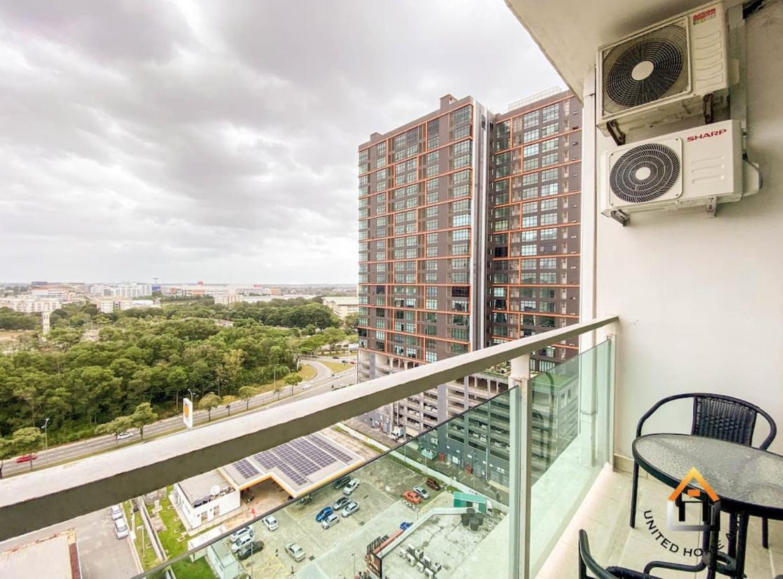 ג'והור בהרו Palazio Serviced Apartments By Jk Home מראה חיצוני תמונה